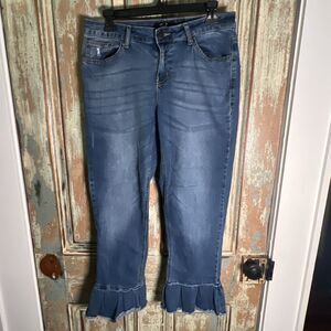 Earl Jeans Women’s 12 Medium Wash Ruffle Hem 5 Pocket  Logo